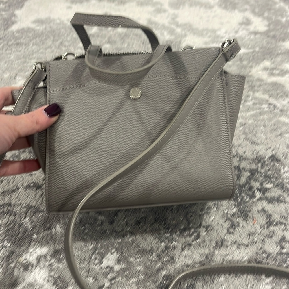Mini purse from Steve Madden. Excellent shape.